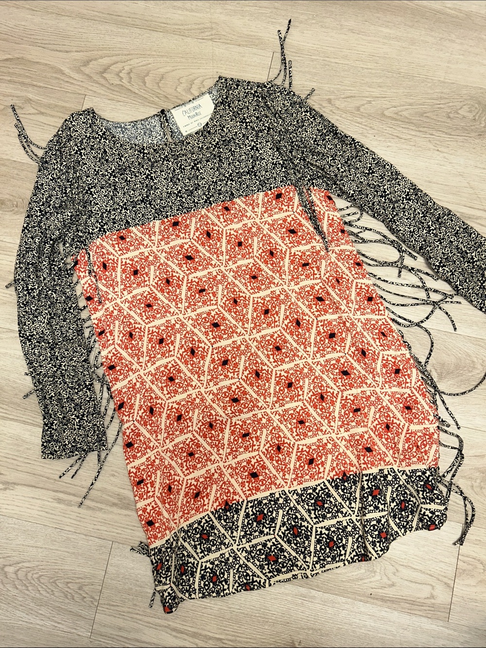 California MOONRISE Boho Fringe Sleeve Boho Dress Black and Coral